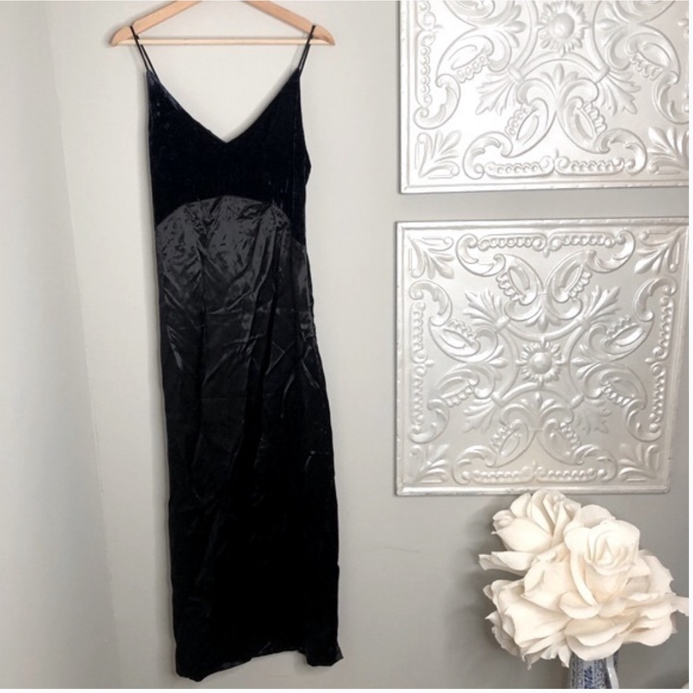 NWT Maje Ryck Velvet and Satin Navy Slip Dress - Picture 3 of 15